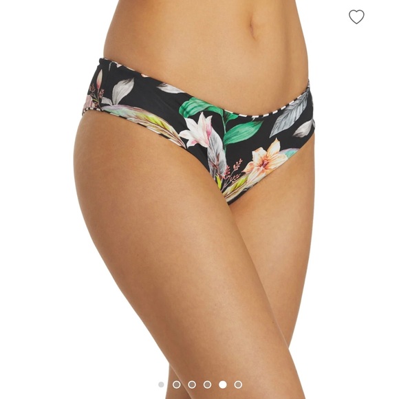 BNWT Hurley reversible bikini! - Picture 3 of 11